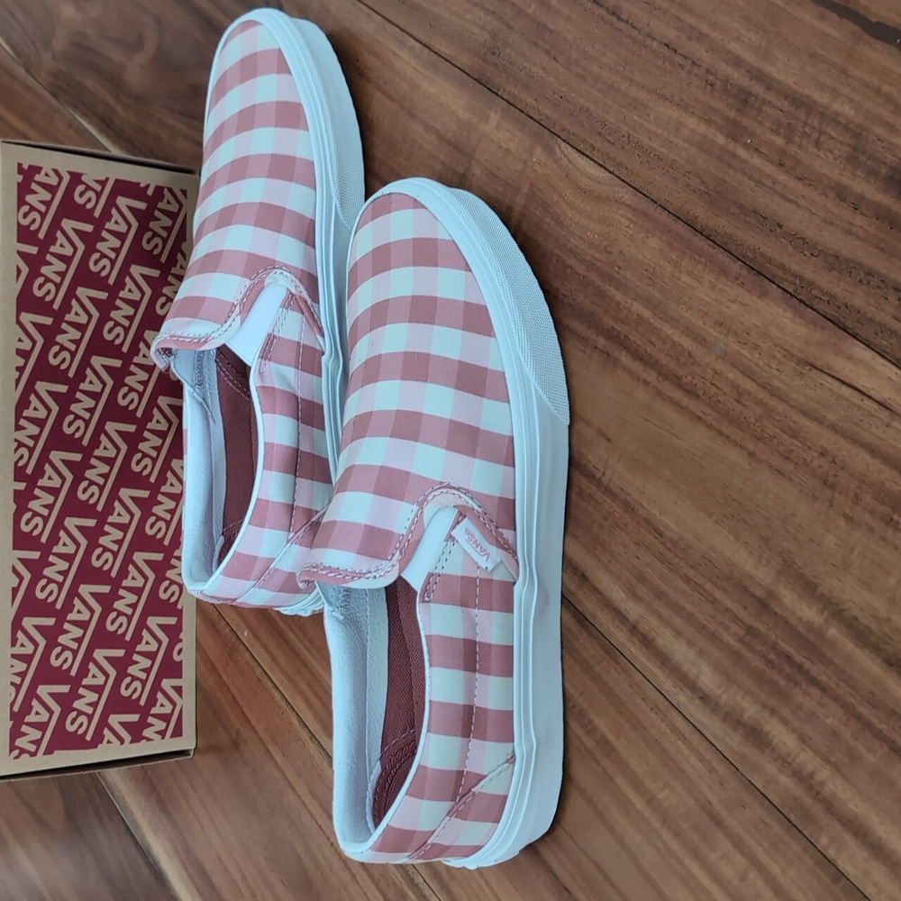 Vans Classic Slip on Rosette / True White Men's Size 7 1/2 Women's 9 Nwt - Picture 4 of 9